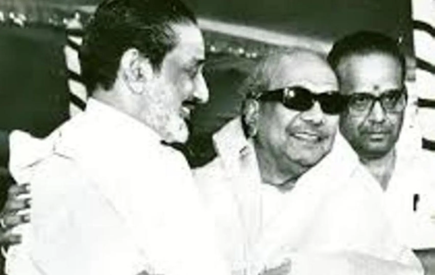 kalaignar with sivaji ganesan